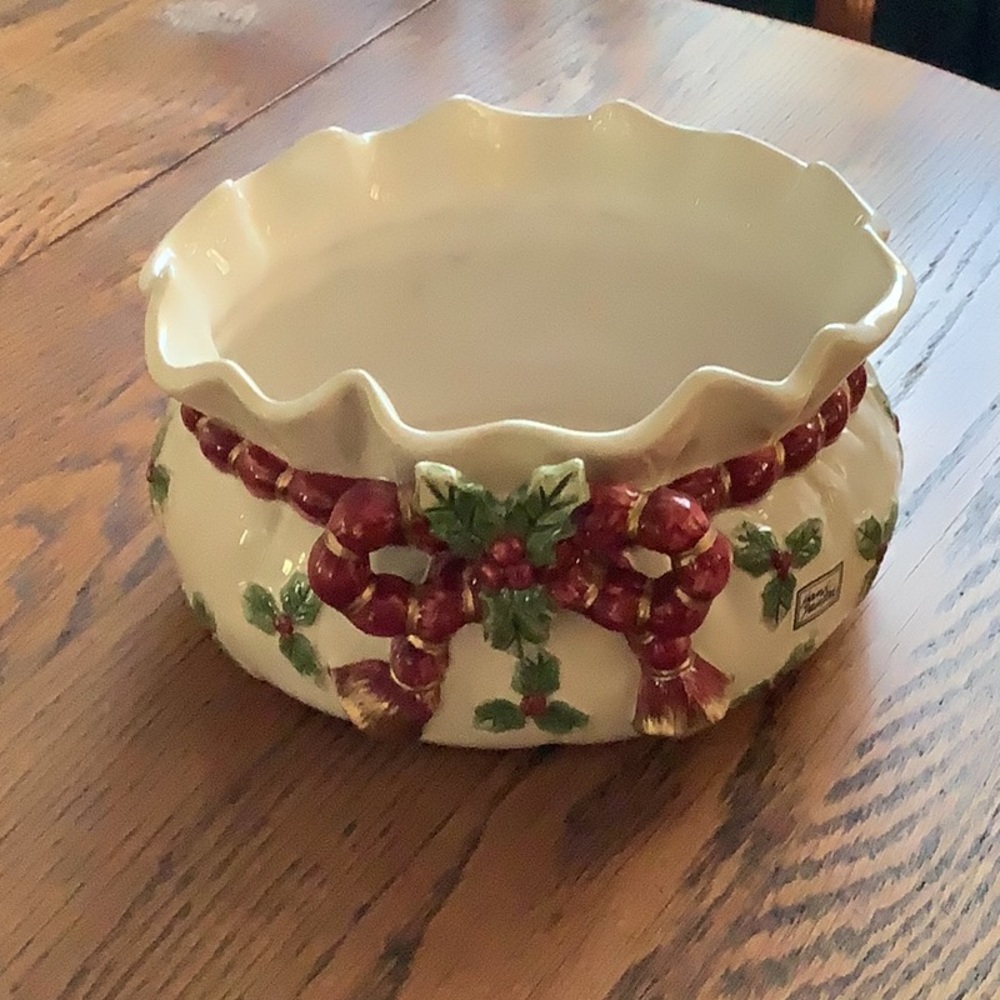 Fitz and Floyd potpourri bowl